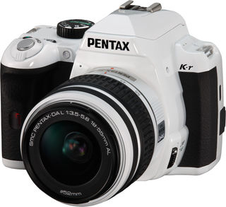 Pentax K-r + 18-55 mm bílý