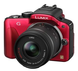 Panasonic Lumix DMC-G3 červený tělo