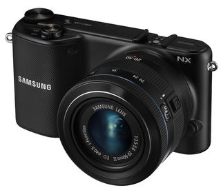 Samsung NX2000 + 20-50 mm