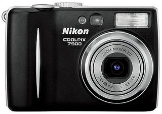 Nikon Coolpix 7900 černý