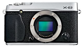 Fujifilm X-E2 + 18-55 mm stříbrný + 55-200mm f/3,5-4,8 R LM OIS!