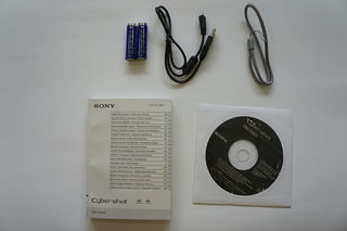 Sony CyberShot DSC-S3000 stříbrný