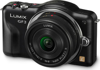 Panasonic Lumix DMC-GF3 černý + 14 mm