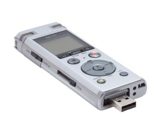 Olympus DM-720 Diktafon a přepisovací Kit