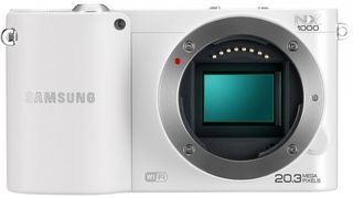 Samsung NX1000 + 20-50 mm i-Function