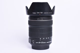 Canon EF-S 18-135mm f/3,5-5,6 IS STM bazar