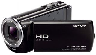 Sony HDR-CX320E + 16GB Ultra + brašna + cestovní stativ!