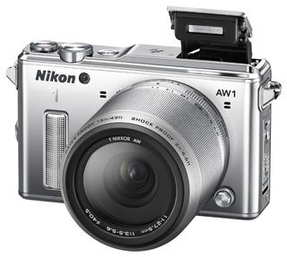 Nikon 1 AW1 + 11-27,5 mm + 10 mm