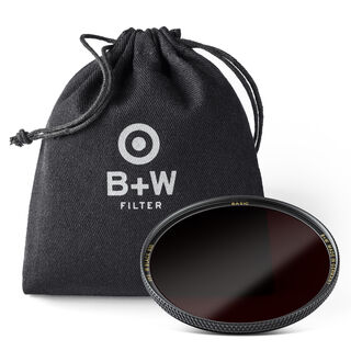 B+W 093 infračervený filtr 830 BASIC 82 mm