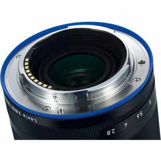 Zeiss Loxia T* 21 mm f/2,8 pro Sony E