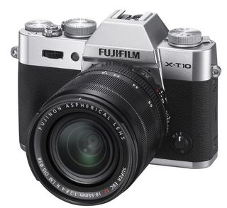 Fujifilm X-T10 + 18-55 mm stříbrný + 32GB karta + brašna Oslo 14Z + ochrana LCD!