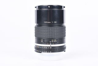 Nikon 135mm f/2,8 Series E bazar