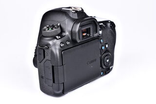 Canon EOS 6D Mark II tělo bazar