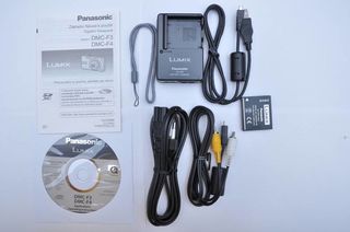 Panasonic Lumix DMC-F3 stříbrný + SD 2GB karta + pouzdro Fancy DF11!