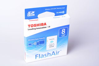 Toshiba SDHC 8GB FlashAir Wi-Fi Wireless