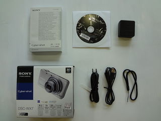 Sony CyberShot DSC-WX7 stříbrný + 4GB karta + pouzdro Korsika zdarma!
