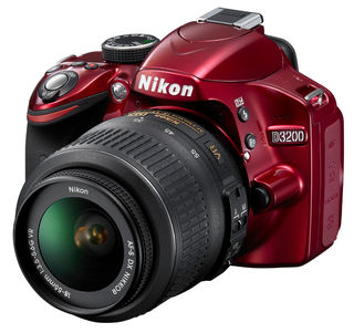 Nikon D3200 + 18-55 mm VR červený + 8GB karta + brašna Vista 50 + filtr UV 52mm + poutko na ruku!