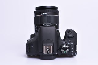 Canon EOS 800D + 18-55 mm IS STM bazar
