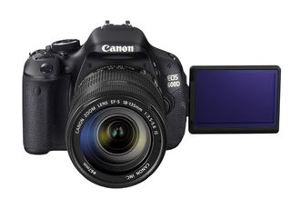Canon EOS 600D + 18-55 mm IS II + Tamron 70-300 mm Macro!