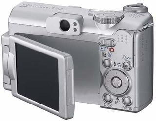 Canon PowerShot A630 + SW Zoner 9 CZ + 1GB SD karta zdarma!