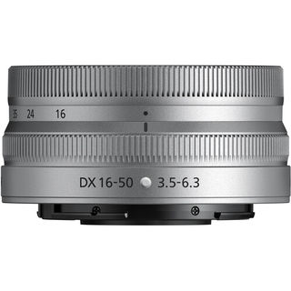 Nikon Z fc + 16-50 mm stříbrný