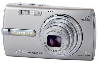 Olympus Mju 780 stříbrný + 1GB xD karta!