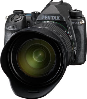 Pentax K-3 Mark III Monochrome + 16-50 mm f/2,8 ED PLM AW