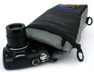 Aquapac 021 Medium Stormproof Camera Pouch