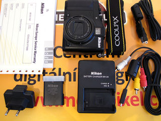 Nikon CoolPix P7000