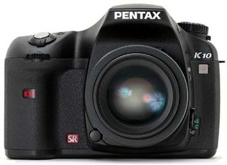 Pentax K10D + DA 18-55 mm + DA 50-200 mm