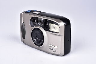 Nikon ZOOM 210 AF bazar