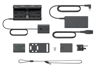 Sony Sada multifunkčního adaptéru baterií na 4 akumulátory NPA-MQZ1