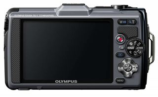Olympus TG-1 stříbrný + 16GB Ultra karta + pouzdro 70M + plovoucí poutko!