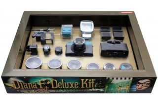 Lomography Diana Deluxe Pack
