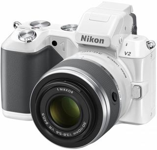 Nikon 1 V2 + 10-30 mm VR + 30-110 mm VR