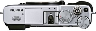 Fujifilm X-E1 tělo stříbrný + 35mm f/2,0 R WR