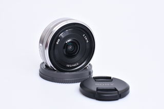 Sony 16mm f/2,8 SEL bazar