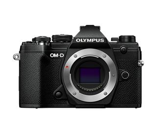 Olympus OM-D E-M5 Mark III + 12-200 mm