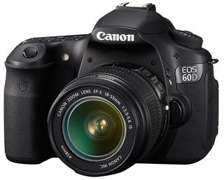 Canon EOS 60D + EF 18-55 mm IS II