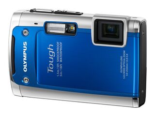 Olympus TG-610 modrý + dalekohled 8x21 DPC I zdarma!