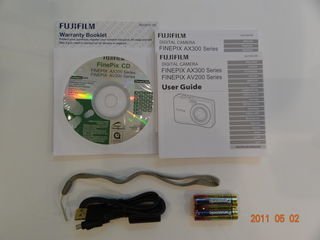 Fuji FinePix AX300 stříbrný