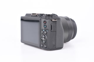Canon EOS M3 + 18-55 mm STM bazar