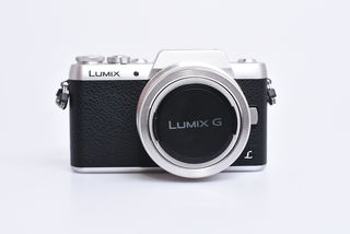 Panasonic Lumix DMC-GF7 + 12-32 mm bazar