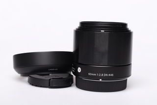 Sigma 60mm f/2,8 DN Art pro micro 4/3 černý bazar