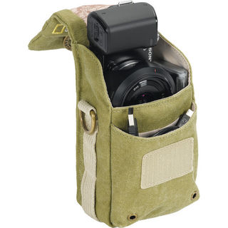 National Geographic Earth Explorer Pouch M 1153