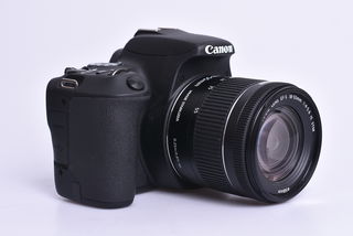 Canon EOS 200D + 18-55 mm IS STM bazar