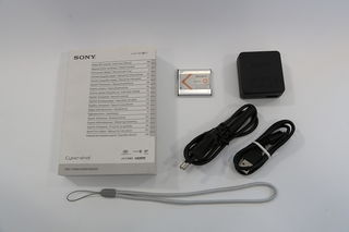 Sony CyberShot DSC-WX80 černý + 8GB Class 10 + originální pouzdro + náhradní akumulátor!