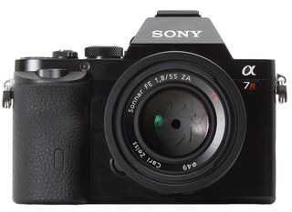 Sony Alpha A7R +  FE 55 mm f/1.8 ZA Sonnar T