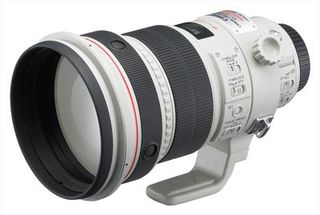 Canon EF 200 mm f/2 L IS USM