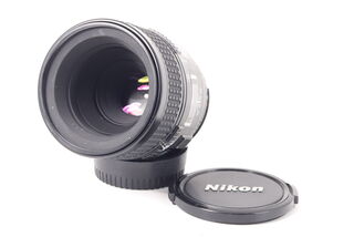 Nikon 60 mm f/2,8 AF MICRO-NIKKOR D A bazar